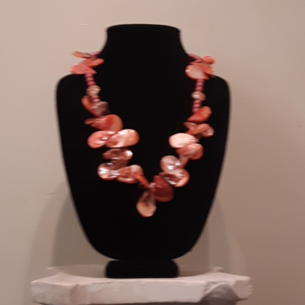 Necklace peach colored - Picture 2 of 6